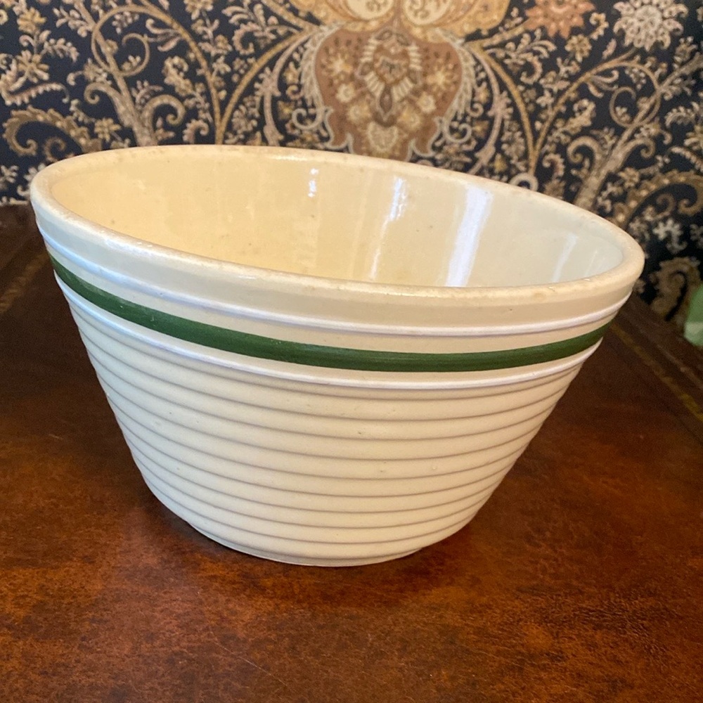 Vintage Farmhouse Watt 8 USA Oven Ware Rare Green Stripe Mixing Bowl - Picture 4 of 5